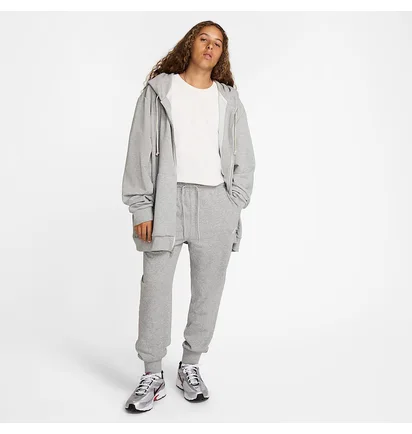 Штани чоловічі Nike Club Ft Jogger Grey FN3801-063
