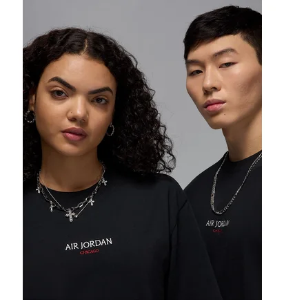 Футболка унисекс Air Jordan 85 Chi Ss Crew Black HJ2318-010