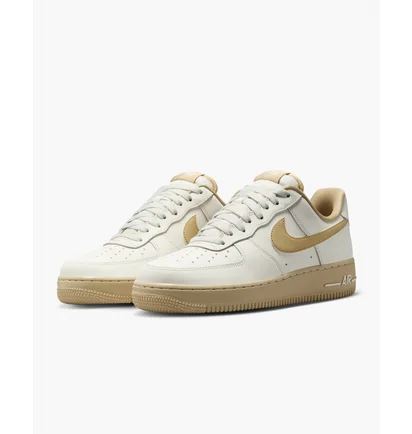 Кроссовки женские Nike Air Force 1 ’07 Shoes Beige FZ3597-133