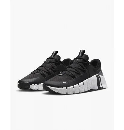Кроссовки женские Nike Free Metcon 5 Black DV3950-001