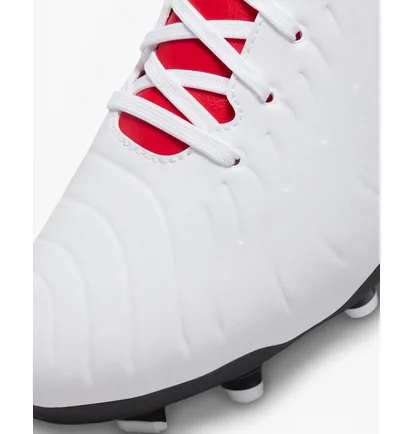 Бутсы унисекс Nike Tiempo Legend 10 Club White DV4344-100