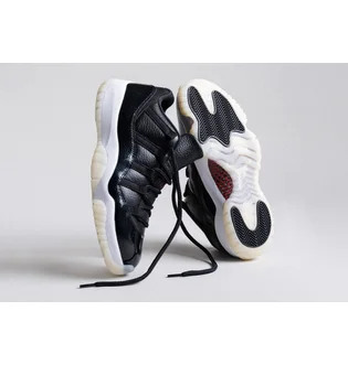 Кроссовки мужские Air Jordan Retro 11 Low Black Av2187-001