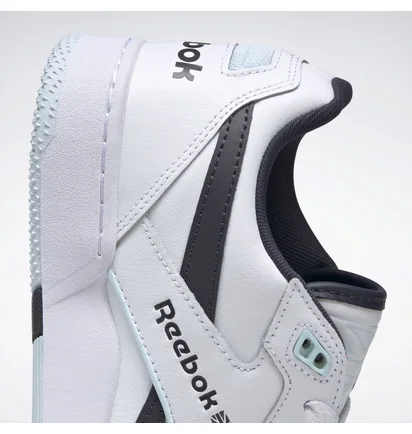 Кроссовки унисекс Reebok Bb 4000 Ii White Id7345