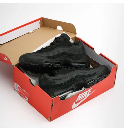 Кросівки чоловічі Nike Air Max 95 Essential Black CI3705-001