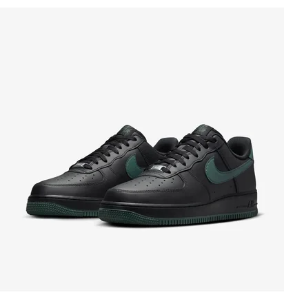 Кросівки чоловічі Nike Air Force 1 07 Black FJ4146-001