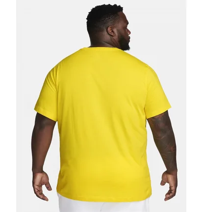 Футболка мужская Nike T-Shirt Sportswear Club Yellow AR4997-718
