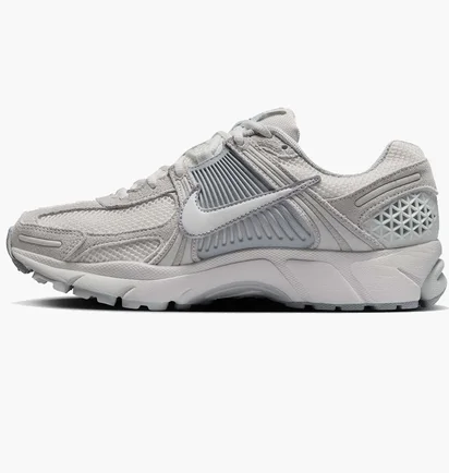 Кроссовки женские Nike Zoom Vomero 5 Grey HQ0458-001