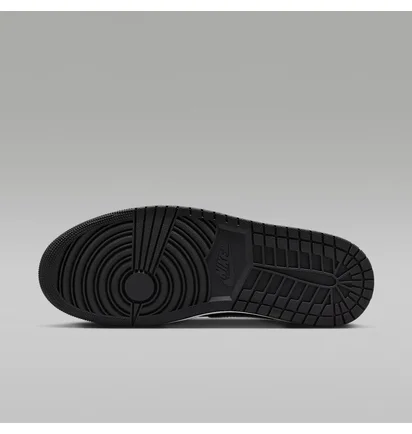 Кросівки чоловічі Air Jordan 1 Retro Low Og 2024 Black/Grey CZ0790-003