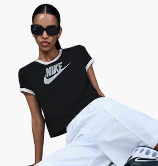 Футболка женская Nike Sportswear Short-Sleeve Ringer T-Shirt Black IF4072-010