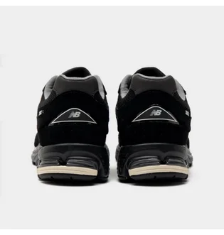 Кроссовки унисекс New Balance 2002R Black M2002RRC