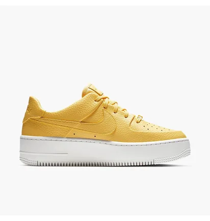 Кросівки жіночі Nike Air Force 1 Sage Low Yellow AR5339-700