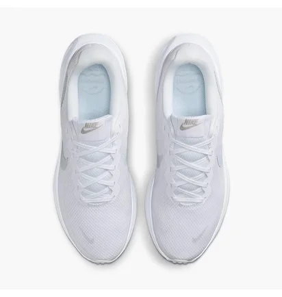 Кросівки чоловічі Nike Revolution 8 White HJ9198-100