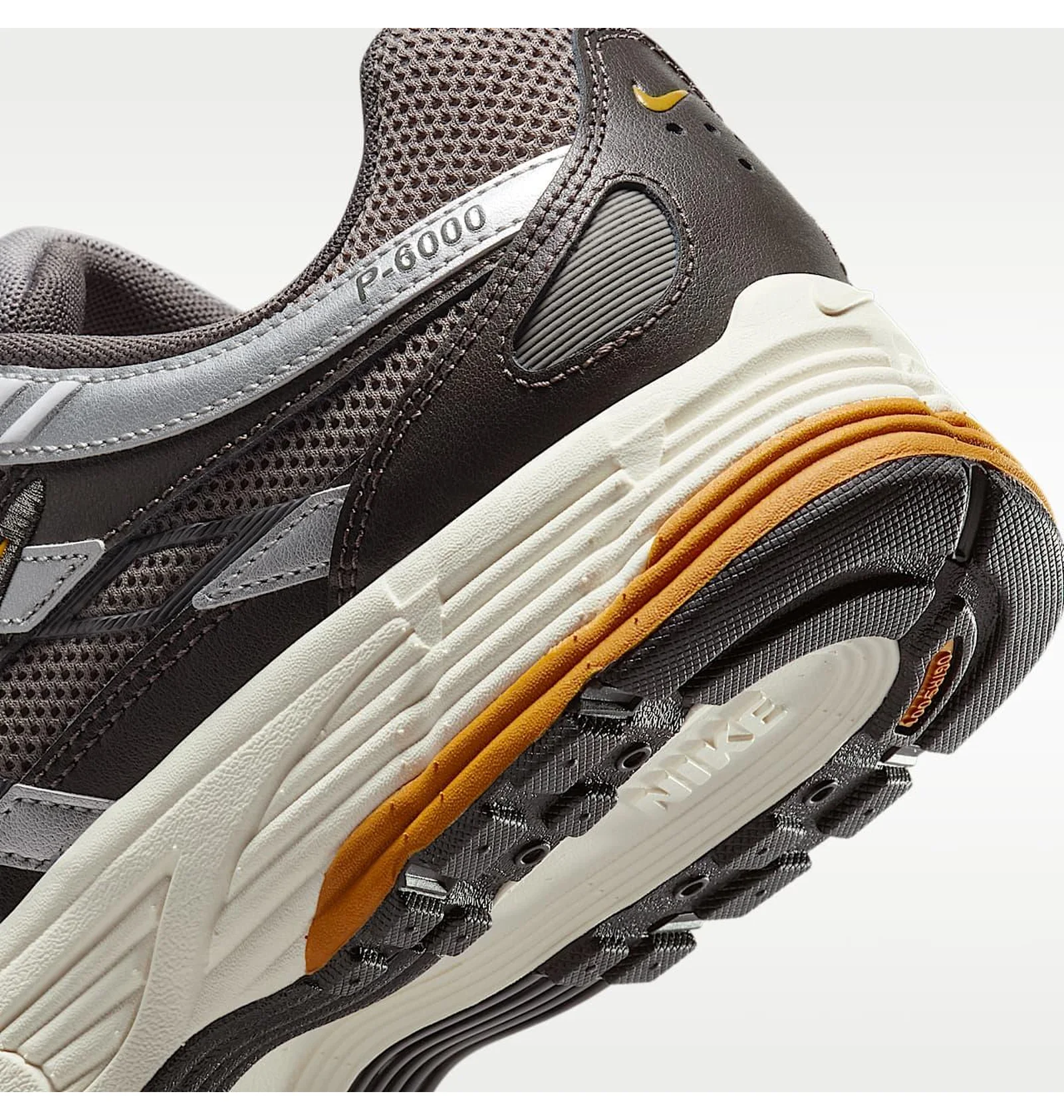 ᐉ Кросівки чоловічі Nike P-6000 Grey CD6404-204 - придбати в