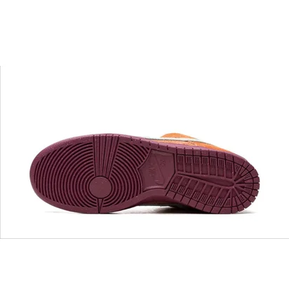 Кросівки унісекс Nike Sb Dunk Low Pro Prm Red DV5429-601