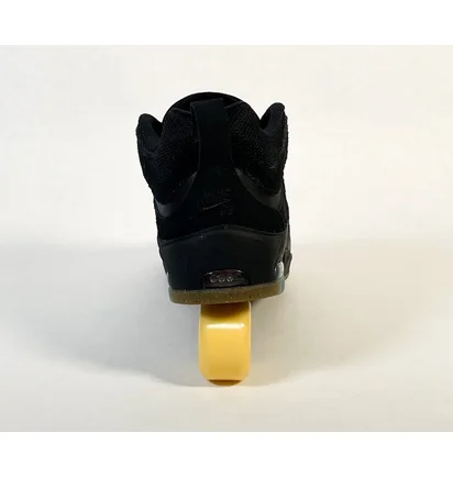 Кросівки чоловічі Nike Air Max Ishod Wair Sb Black FB2393-001