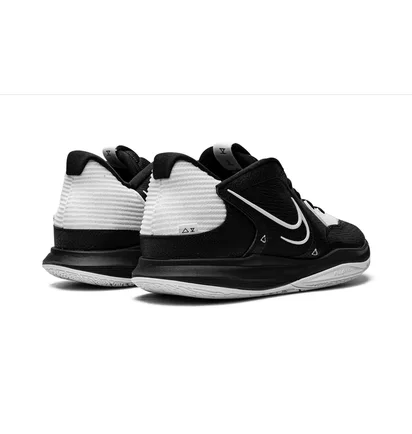 Кросівки унісекс Nike Kyrie Low 5 Black DO9617-002
