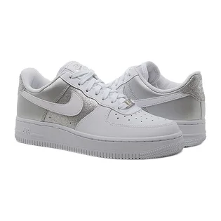 Кросівки жіночі Nike Wmns Air Force 1 07 White/Metallic DD6629-100