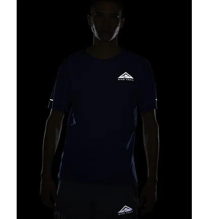 Футболка чоловіча Nike Trail Solar Chase MenS Dri-Fit Short-Sleeve Running Top Blue DV9305-405
