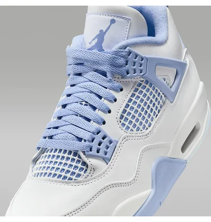 Кроссовки женские Air Jordan 4 Retro Forget Me Not White/Light Blue HV0823-100