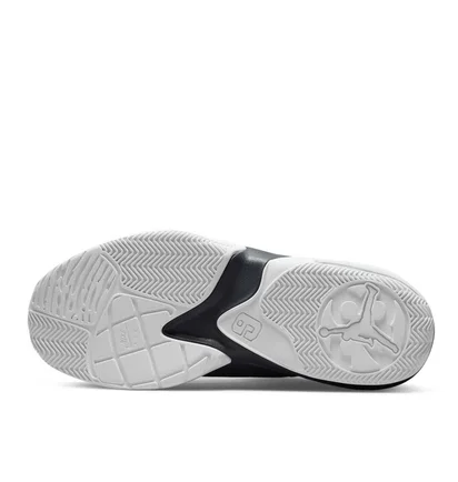 Кросівки чоловічі Air Jordan Max Aura 3 White/Black CZ4167-113