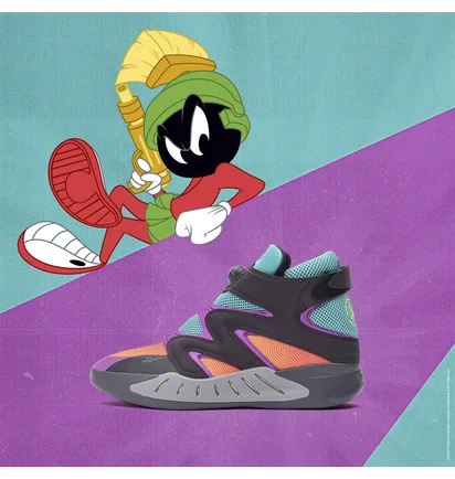 Кросівки чоловічі Reebok Looney Tunes Instapump Fury Zone Multi Gz4947
