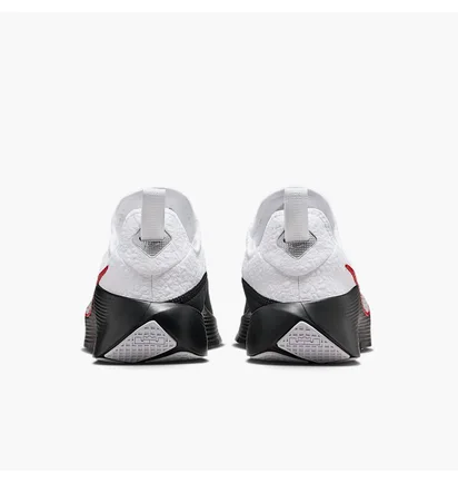 Кросівки чоловічі Nike Lebron Tr 1 Black/White FJ6151-101