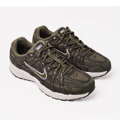 Кросівки чоловічі Nike P-6000 Se Olive HF0015-301