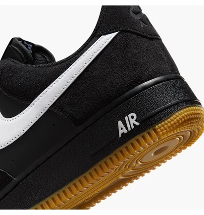 Кросівки чоловічі Nike Air Force 1 07 Lv8 Black IB6388-001