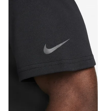 Футболка мужская Nike T-Shirt Black FV6066-010