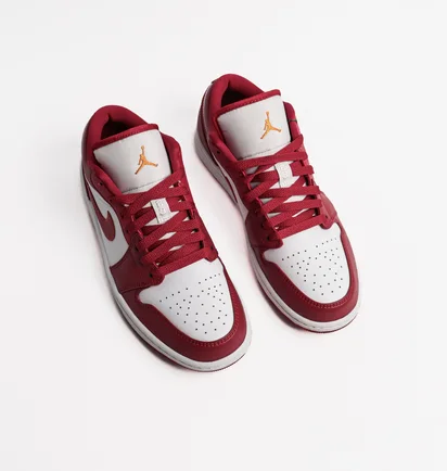 Кросівки чоловічі Air Jordan 1 Low White/Red 553558-607