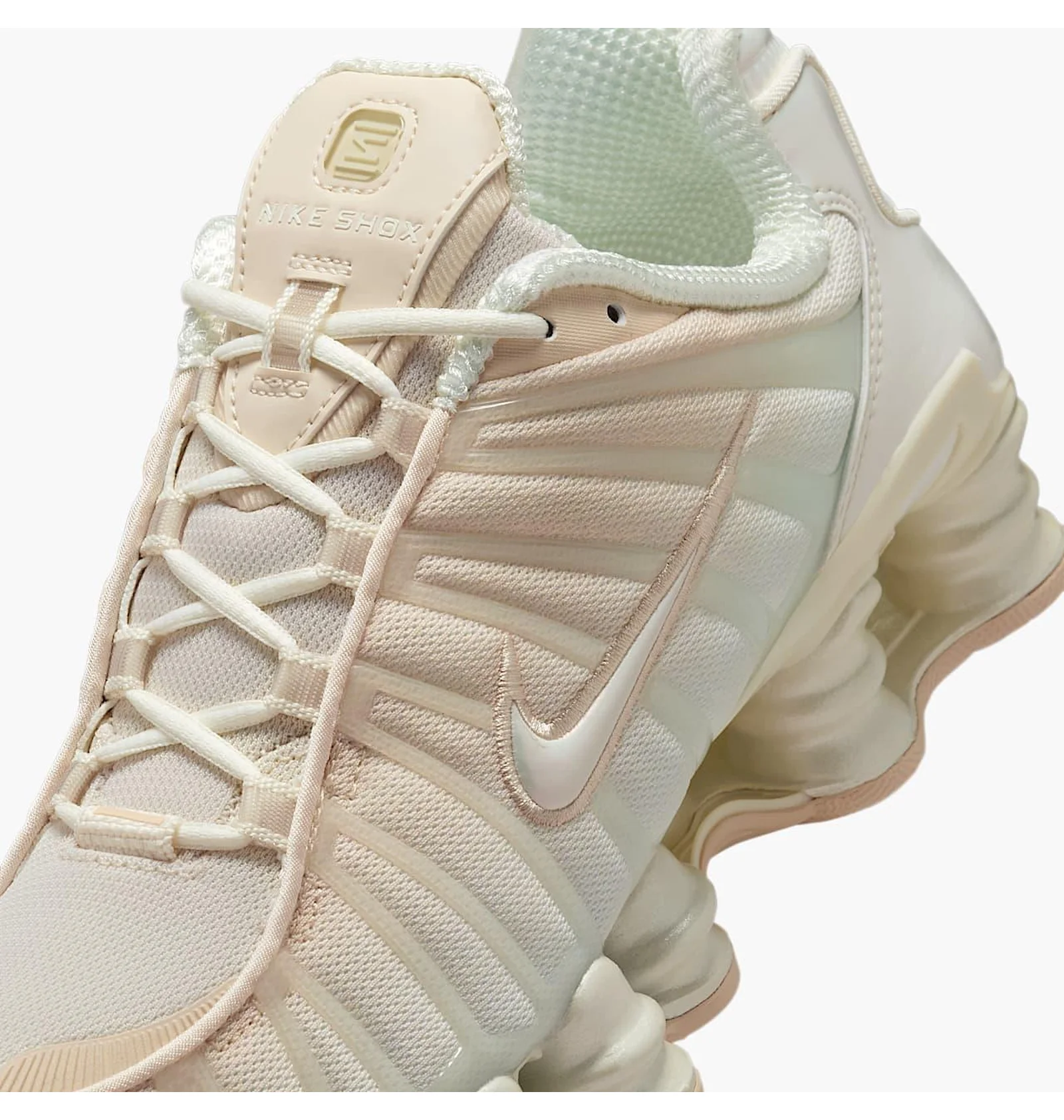 ᐉ Кросівки жіночі Nike Shox Tl Beige/White IH5075-219 - придбати