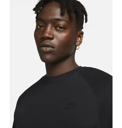 Свитшот мужской Nike Sportswear Tech Fleece Black FB7916-010