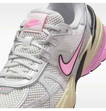 Кроссовки женские Nike V2K Run Beige FD0736-114