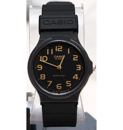 Годинник чоловічий Casio Timeless Collection L MQ-24-1B2