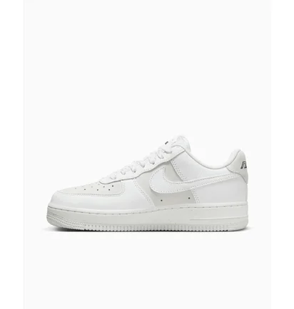 Кроссовки женские Nike Air Force 1 07 Lx White DZ2708-102