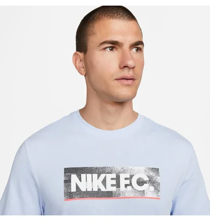 Футболка мужская Nike M Nk Fc Tee Seasonal Block White Dh7444-548