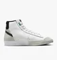 Кросівки чоловічі Nike Blazer Mid 77 Premium MenS Shoes White DZ2542-100