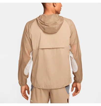 Ветровка мужская Nike Aireez Beige FN4002-247