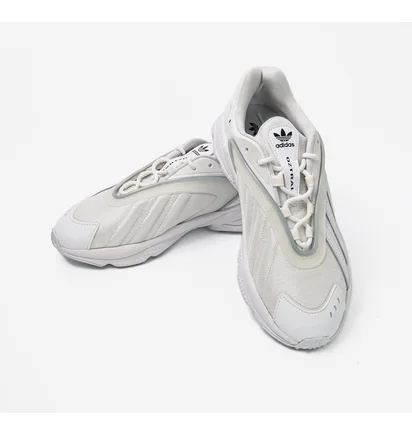Кроссовки унисекс Adidas Oztral Shoes White HP6568