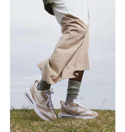 Кроссовки женские Nike Air Max Dawn Casual Shoes Beige Dr2395-600