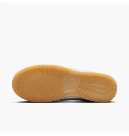 Кросівки жіночі Nike Dunk Low Beige HV5231-133