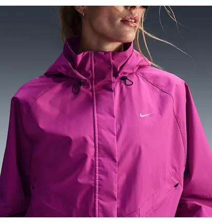 Ветровка женская Nike Swift Pink FB7492-518