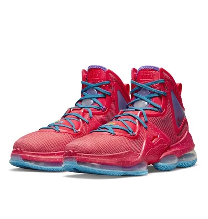Кроссовки унисекс Nike Lebron Xix "Kings Crown" Red Cz0203-600