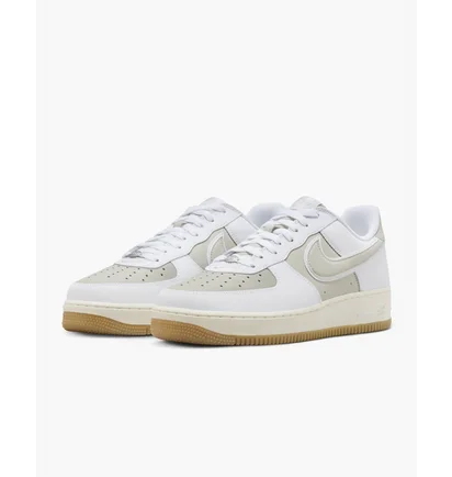 Кросівки чоловічі Nike Air Force 1 07 White/Olive FQ8201-100