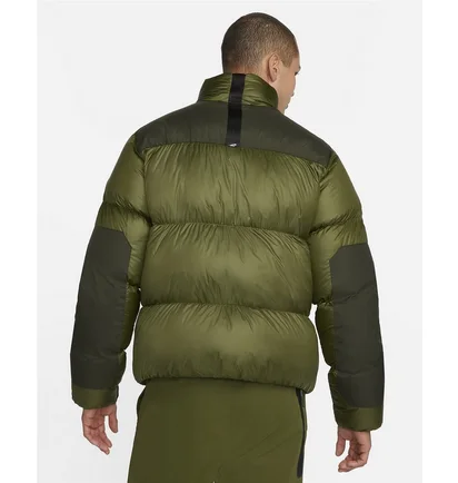 Пуховик чоловічий Nike Sportswear Therma-Fit Green DD6978-326