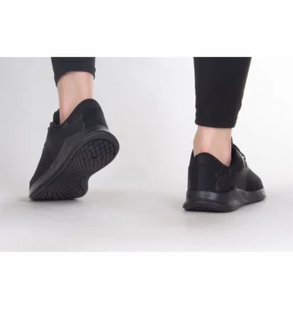 Кросівки жіночі Under Armour Charged Aurora 2 Black 3025060-003
