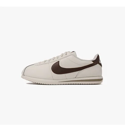 Кросівки жіночі Nike Cortez Shoes Beige DN1791-104