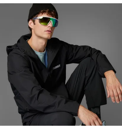 Вітровка чоловіча Adidas Multi Essentials 2L Black JM8692