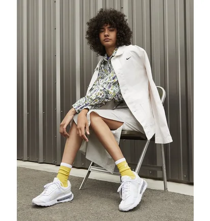 Кросівки жіночі Nike W Air Max Pre-Day White Dm0001-100