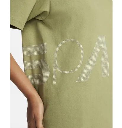 Футболка унисекс Nike Ispa Short-Sleeve T-Shirt Olive FD7856-334